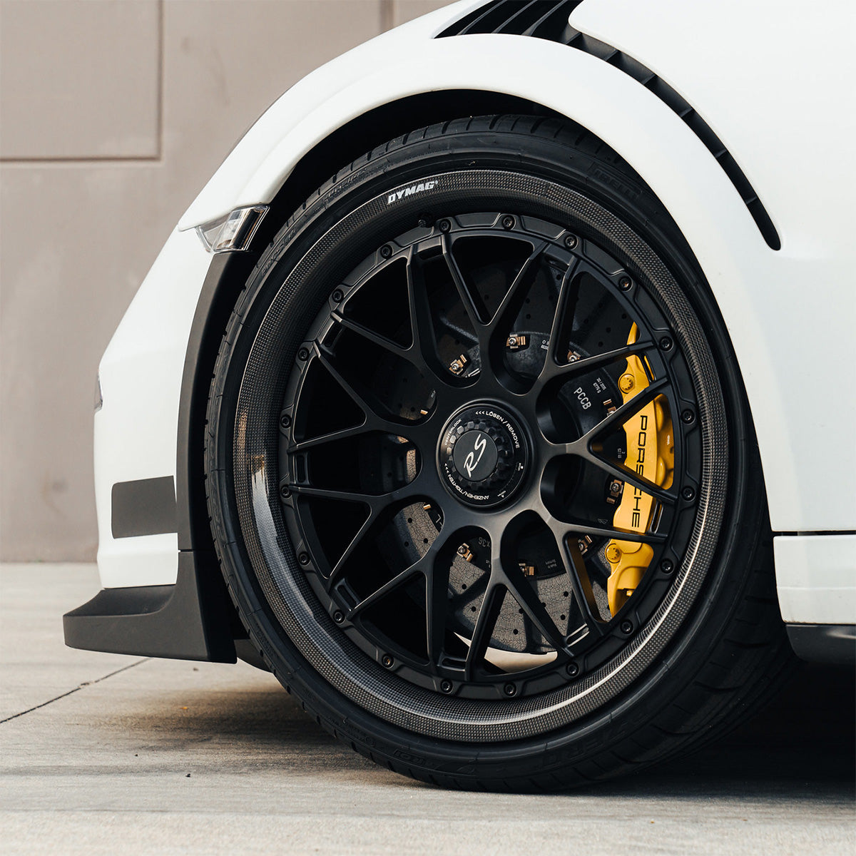 AL13 CF-C009R Carbon Series Wheel