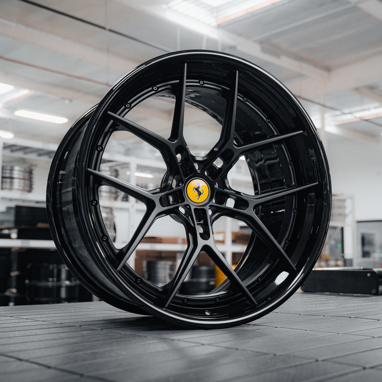 AL13 R60 R Series Wheel