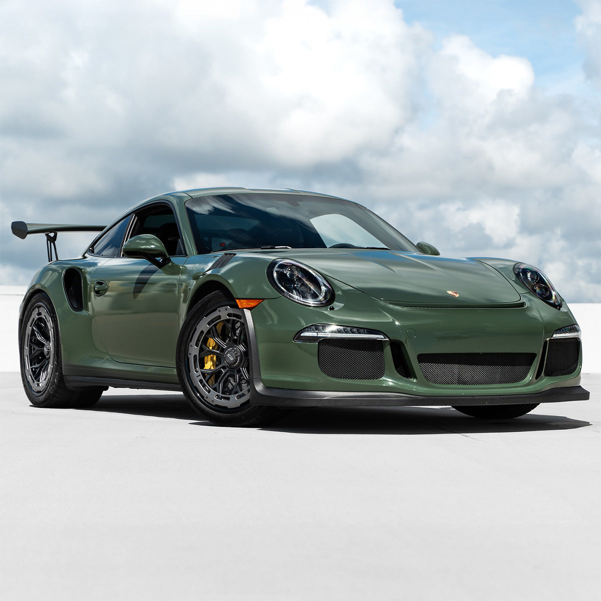 AL13 R80-109R Aerodisc Series Wheel