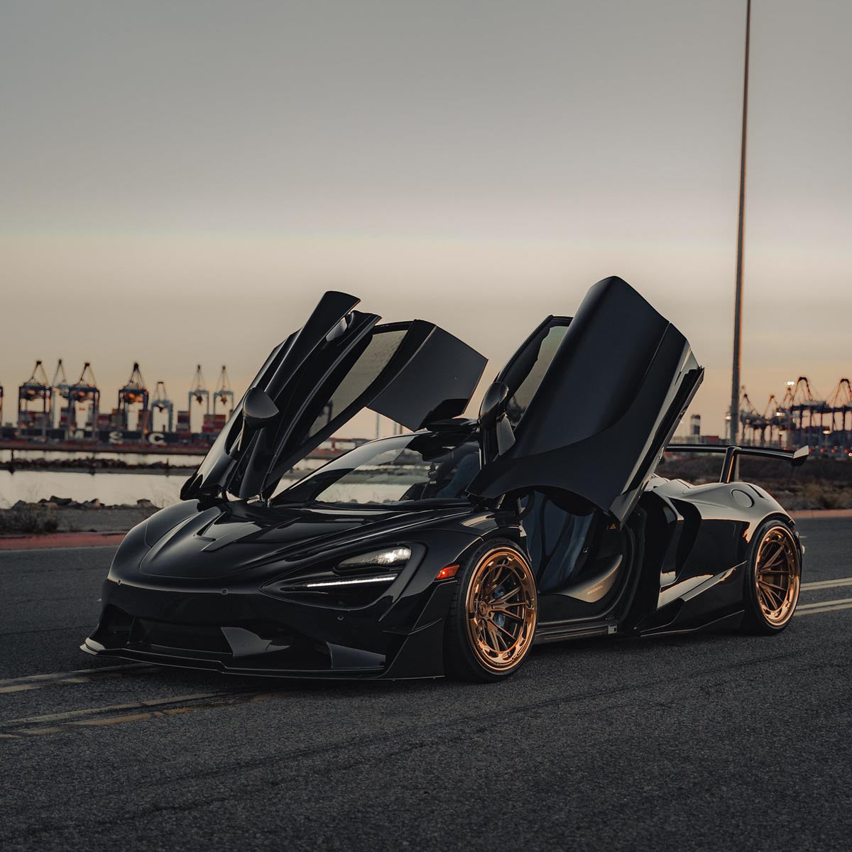 1016 Industries McLaren 720S Vision Widebody Package