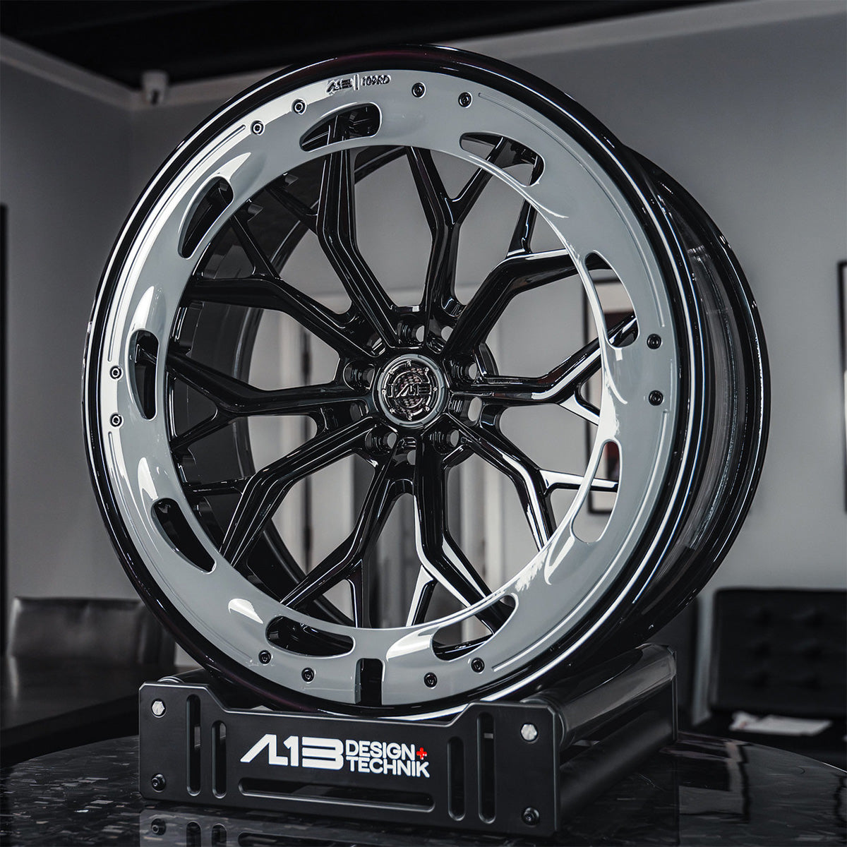 AL13 R80-109RD Aerodisc Series Wheel