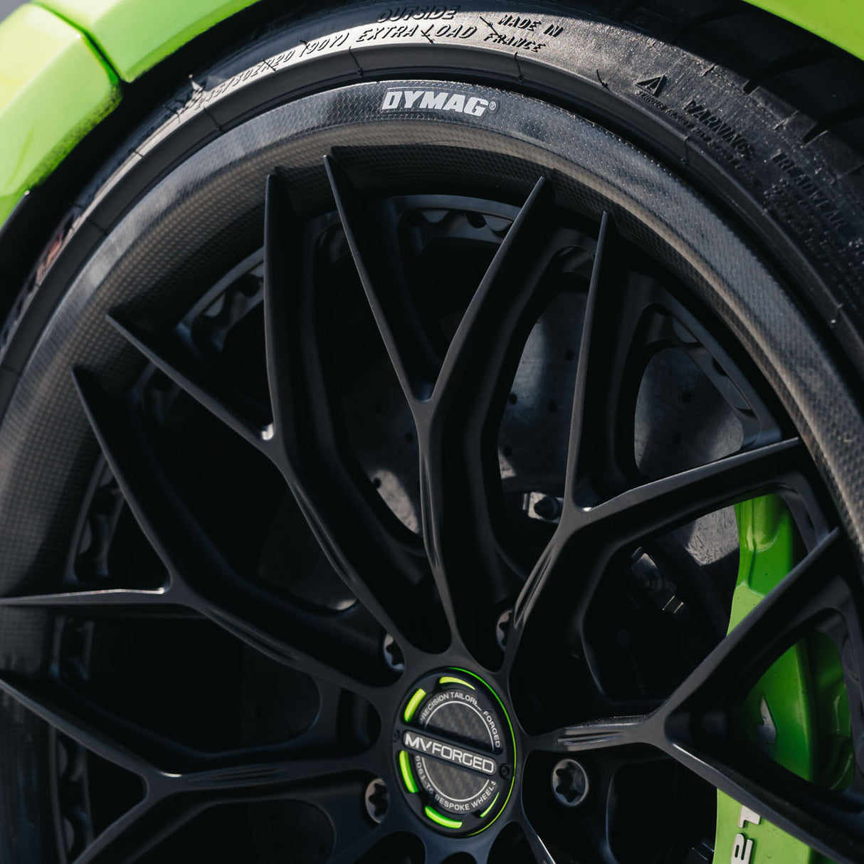 MV Forged SL-200 DYMAG Collection Carbon Wheel