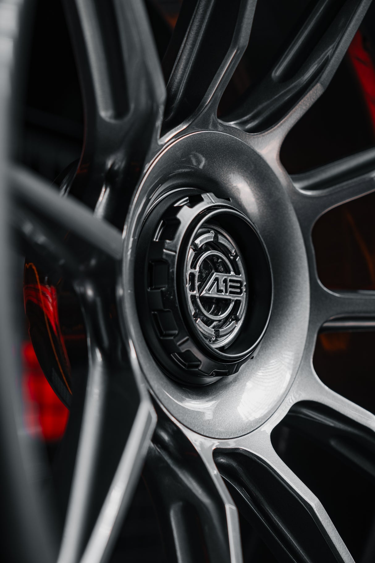 AL13 R10 R Series Wheel