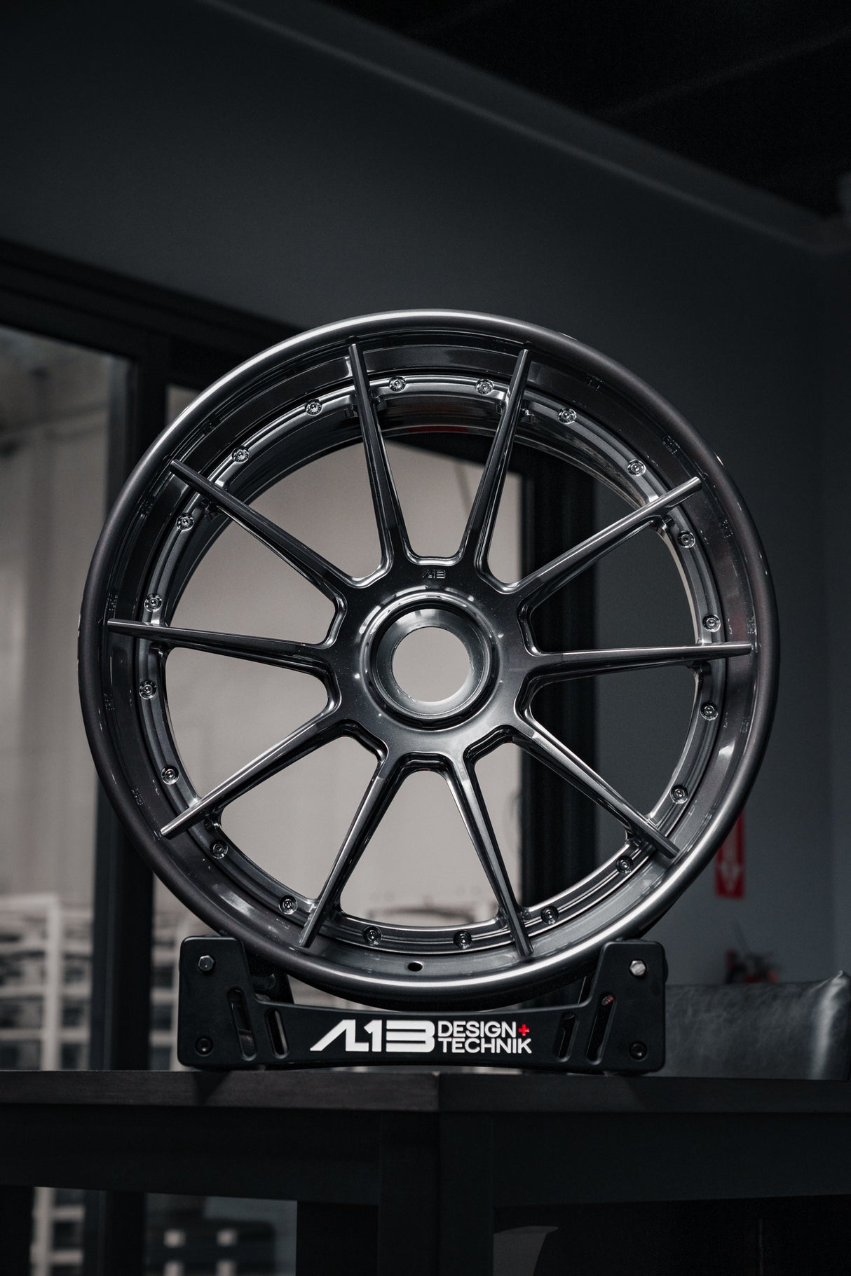 AL13 R10 R Series Wheel