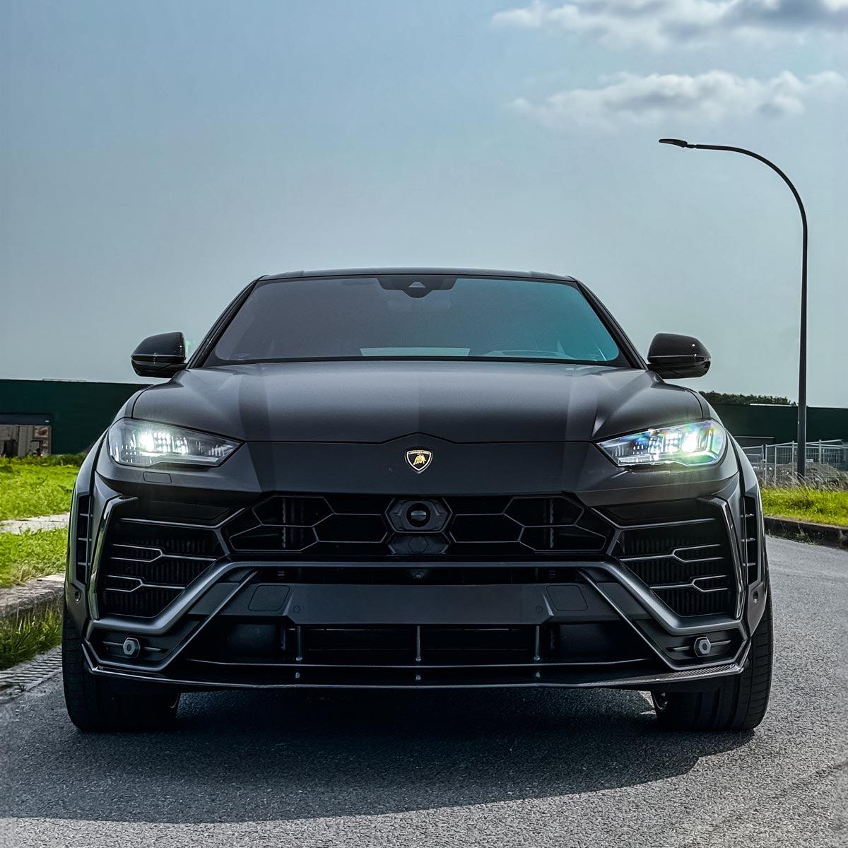 1016 Industries Lamborghini Urus Complete Carbon Aero Kit