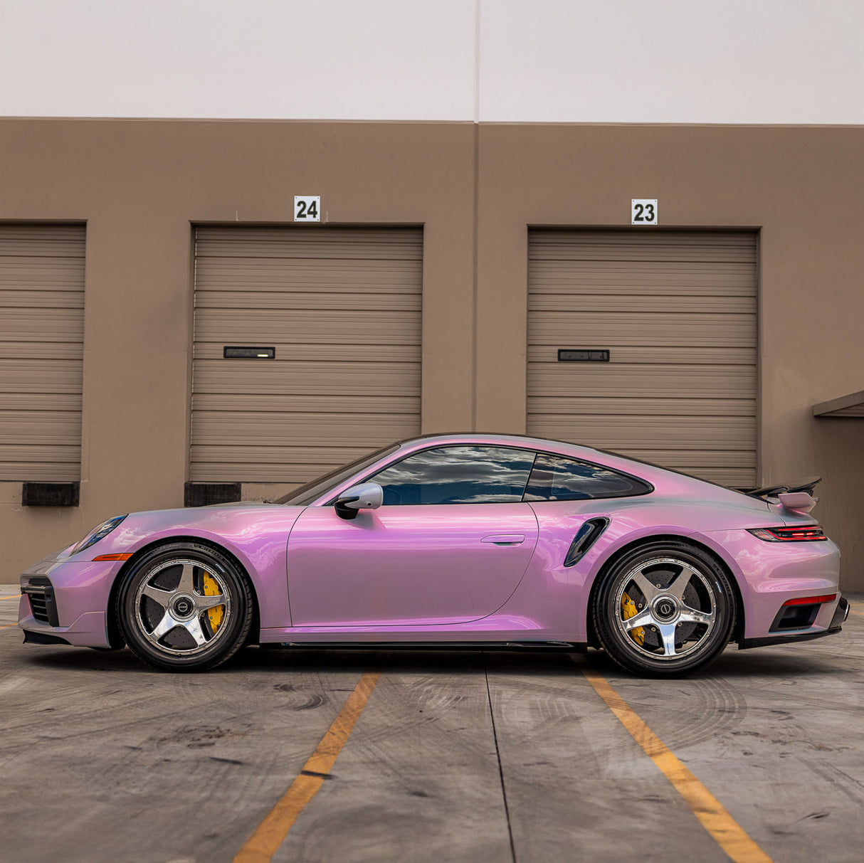 MV Forged MV5 DYMAG Collection Carbon Wheel