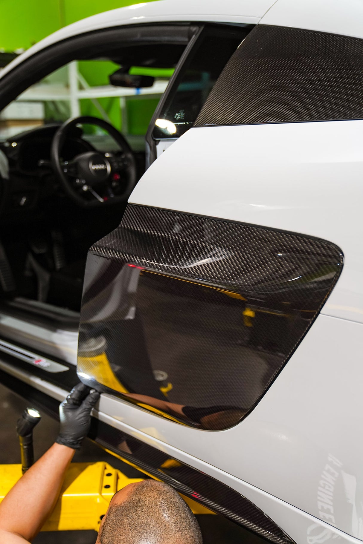 VF Engineering LMS Carbon Fiber Side Blades - 2016+ Audi R8