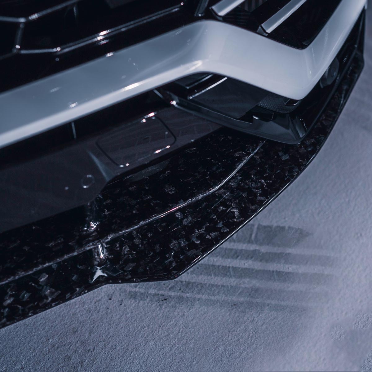 1016 Industries Lamborghini Urus Front Aero Lip