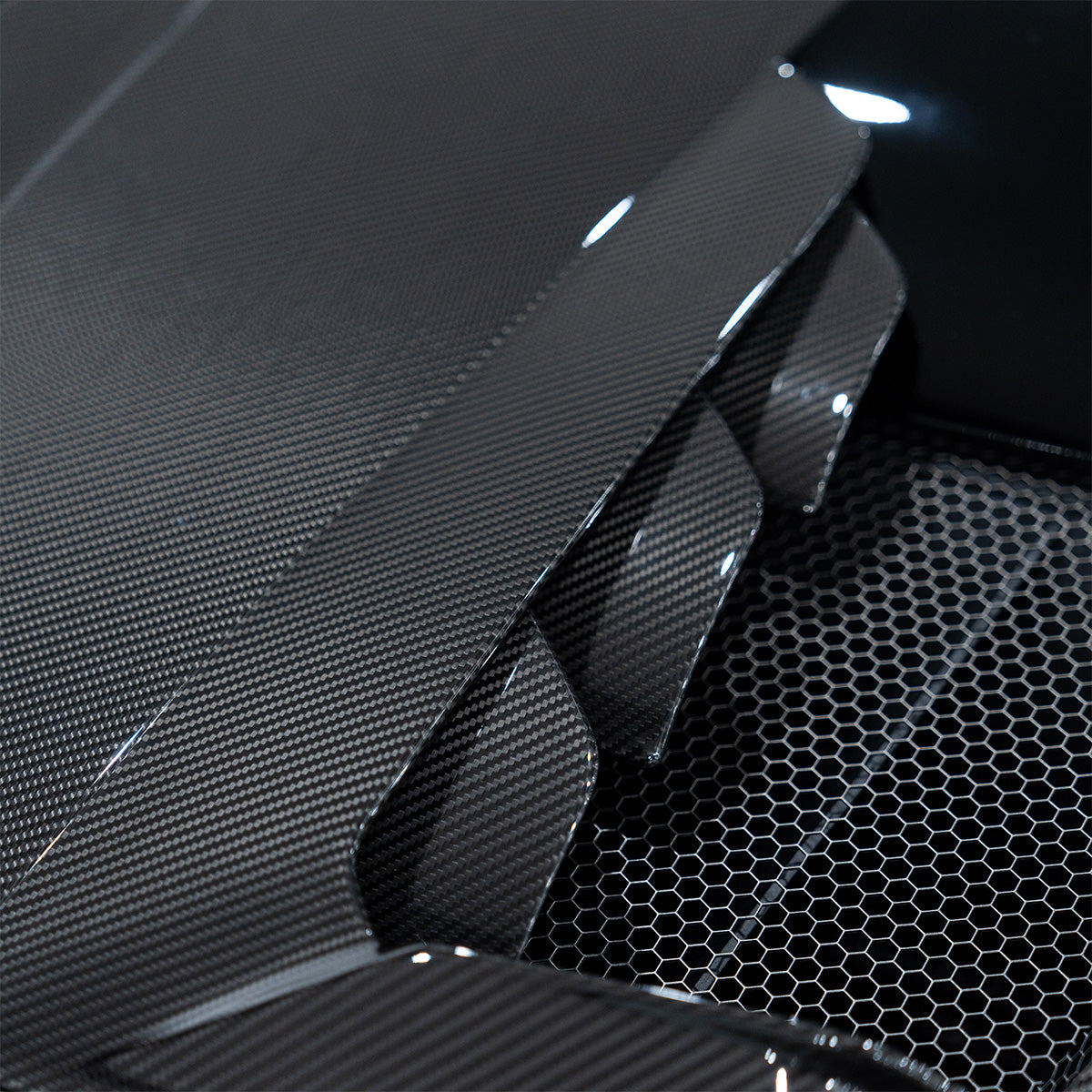 1016 Industries Porsche 992 GT3RS Hood Louvers