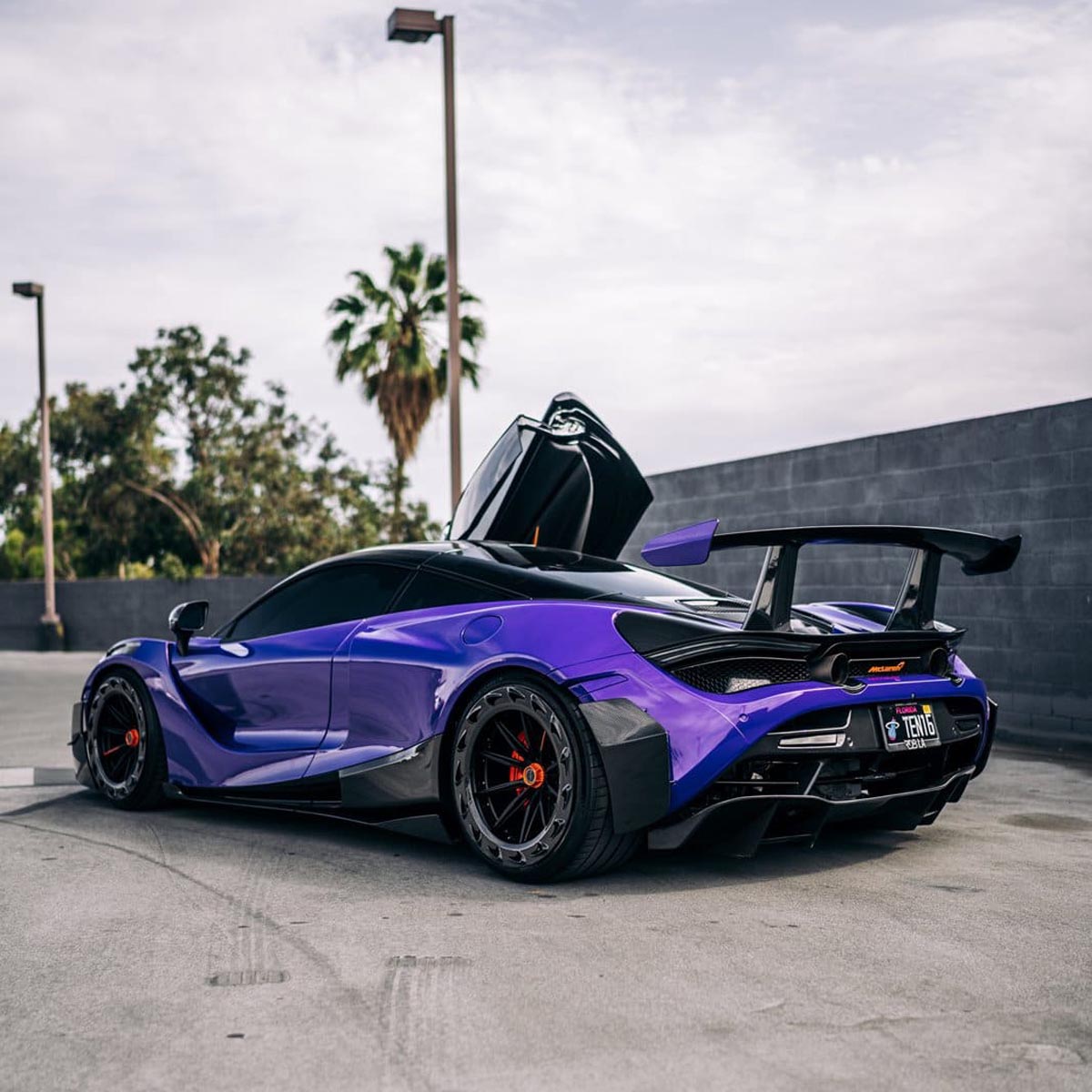 1016 Industries McLaren 720S Vision Widebody Package