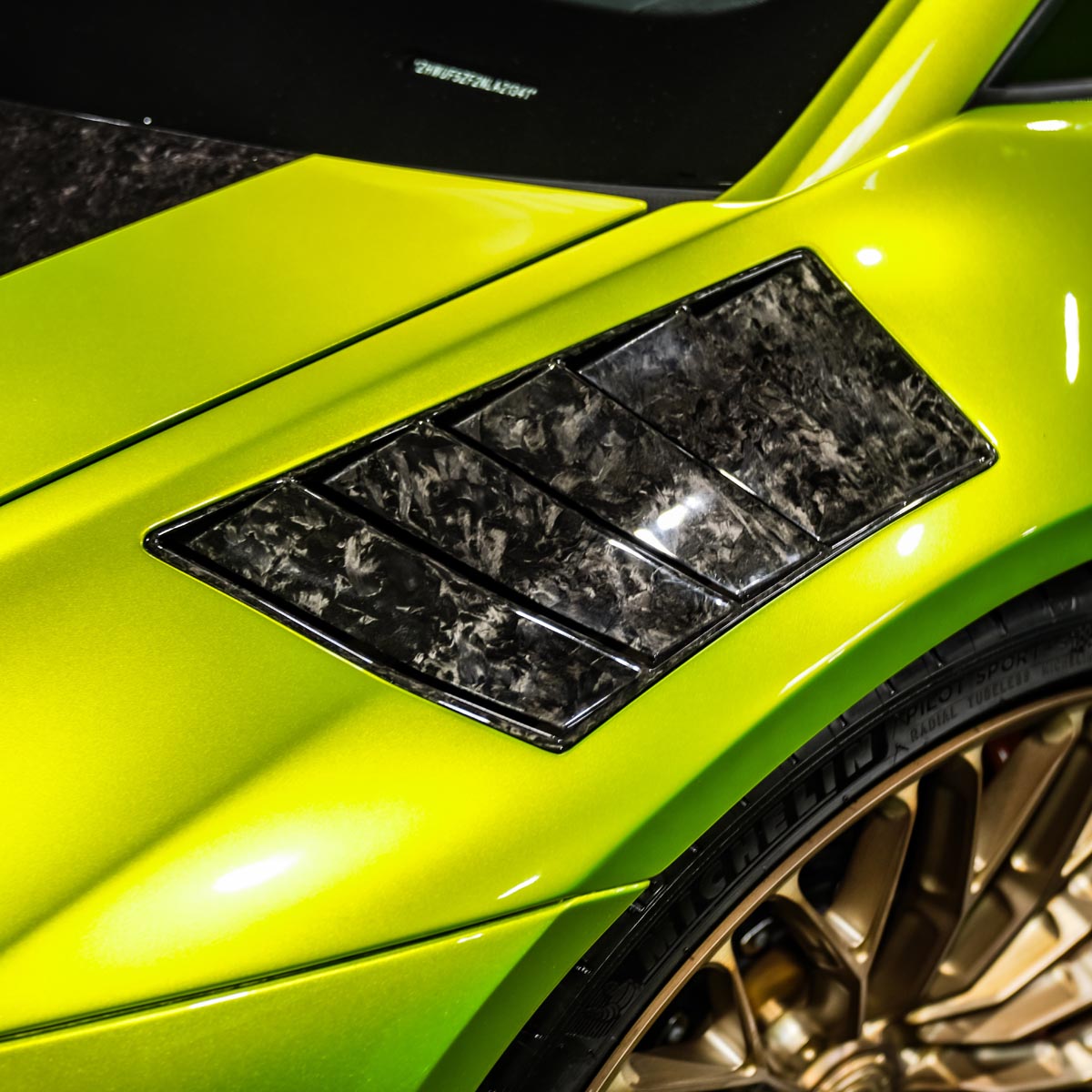 1016 Industries Lamborghini Huracan EVO Fender Set