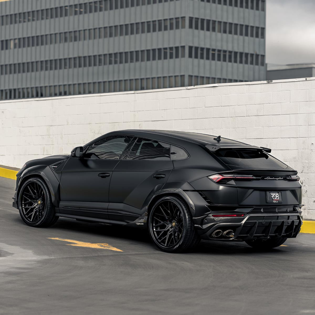 1016 Industries Lamborghini Urus S Complete Carbon Aero Kit