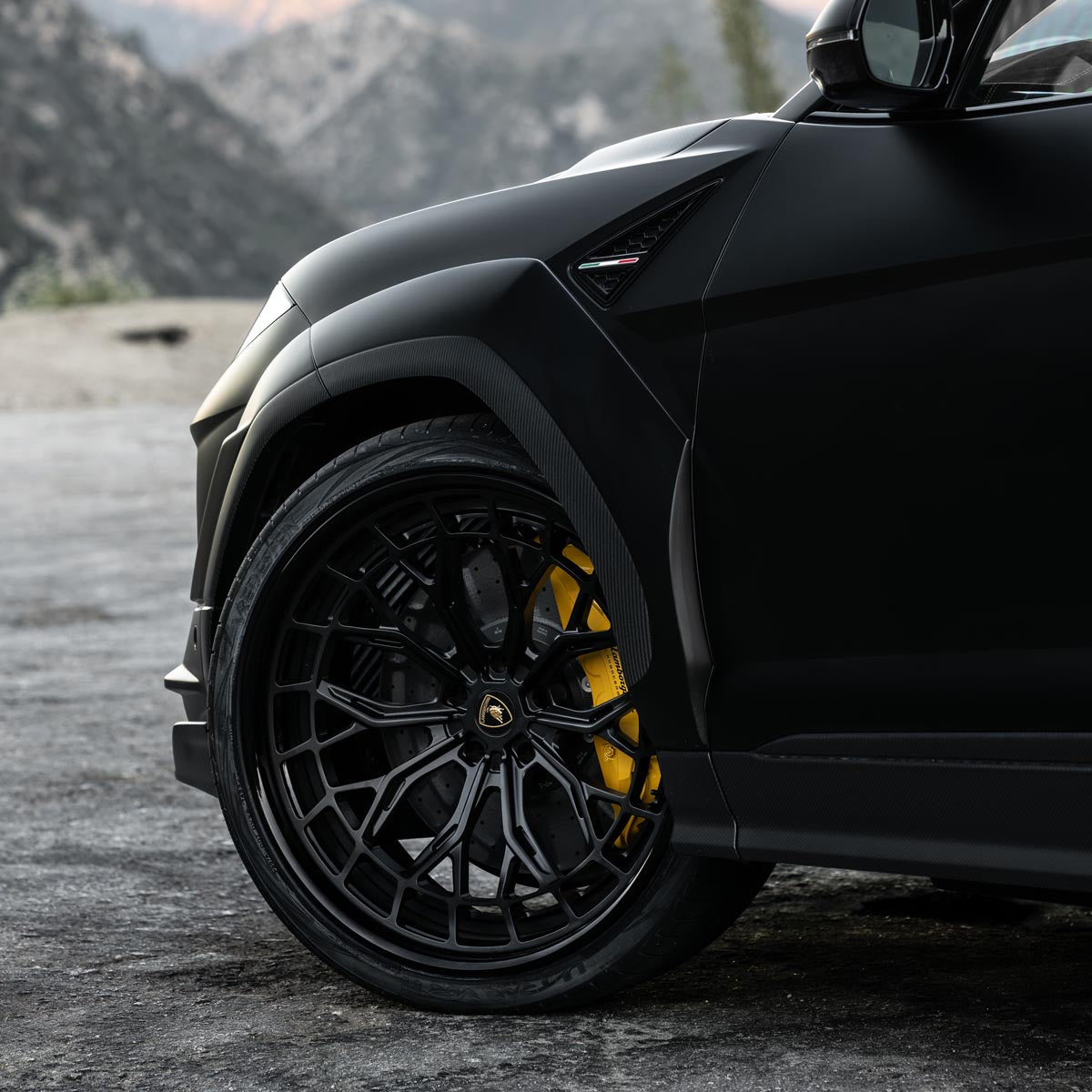 1016 Industries Lamborghini Urus Performante Fender Triangle Inserts