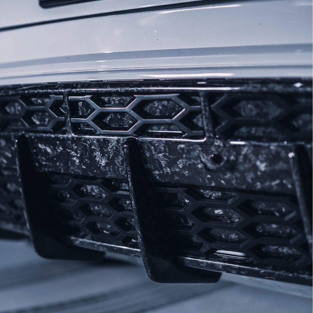 1016 Industries Lamborghini Urus Rear Diffuser (Trailer Package)