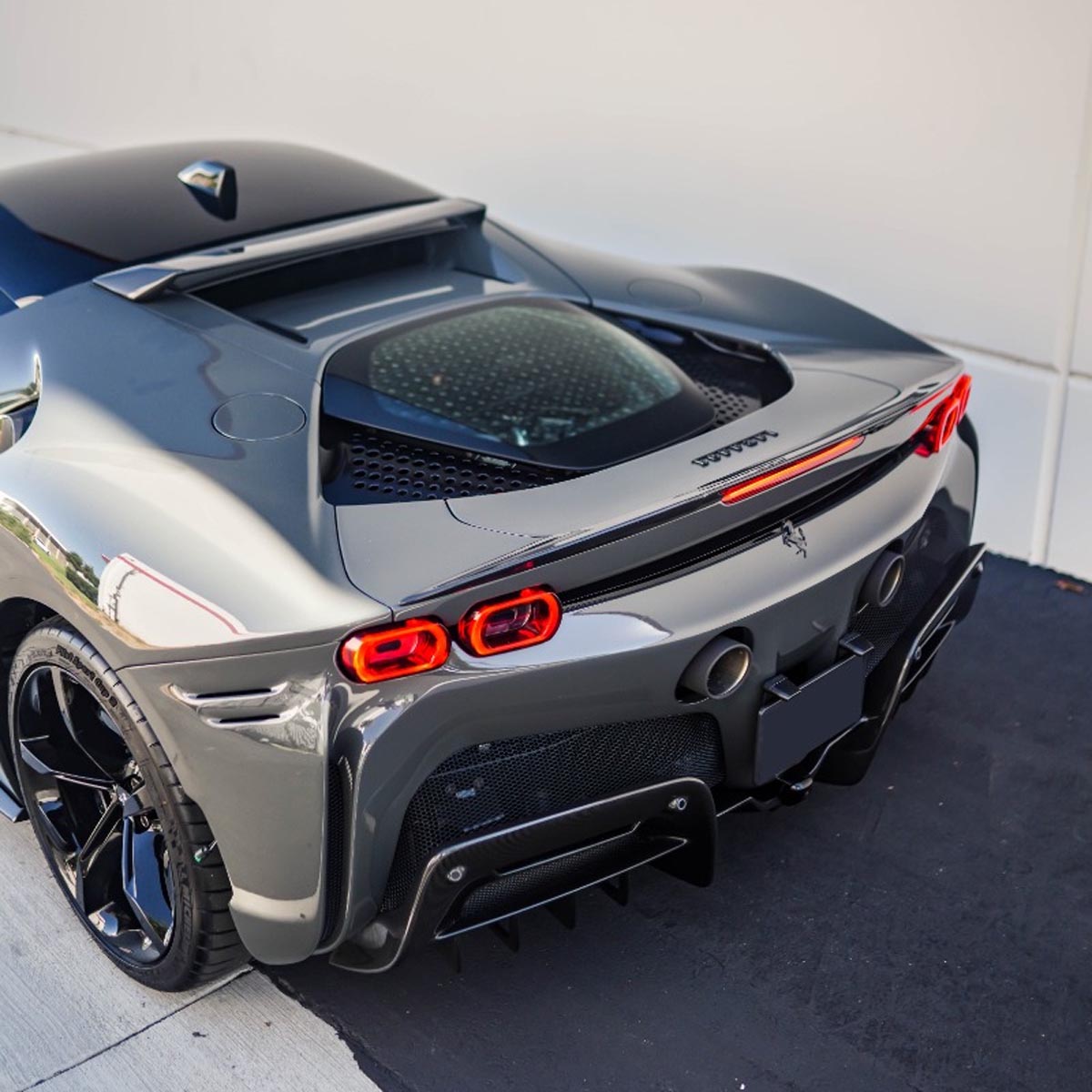 1016 Industries Ferrari SF90 Roof Spoiler