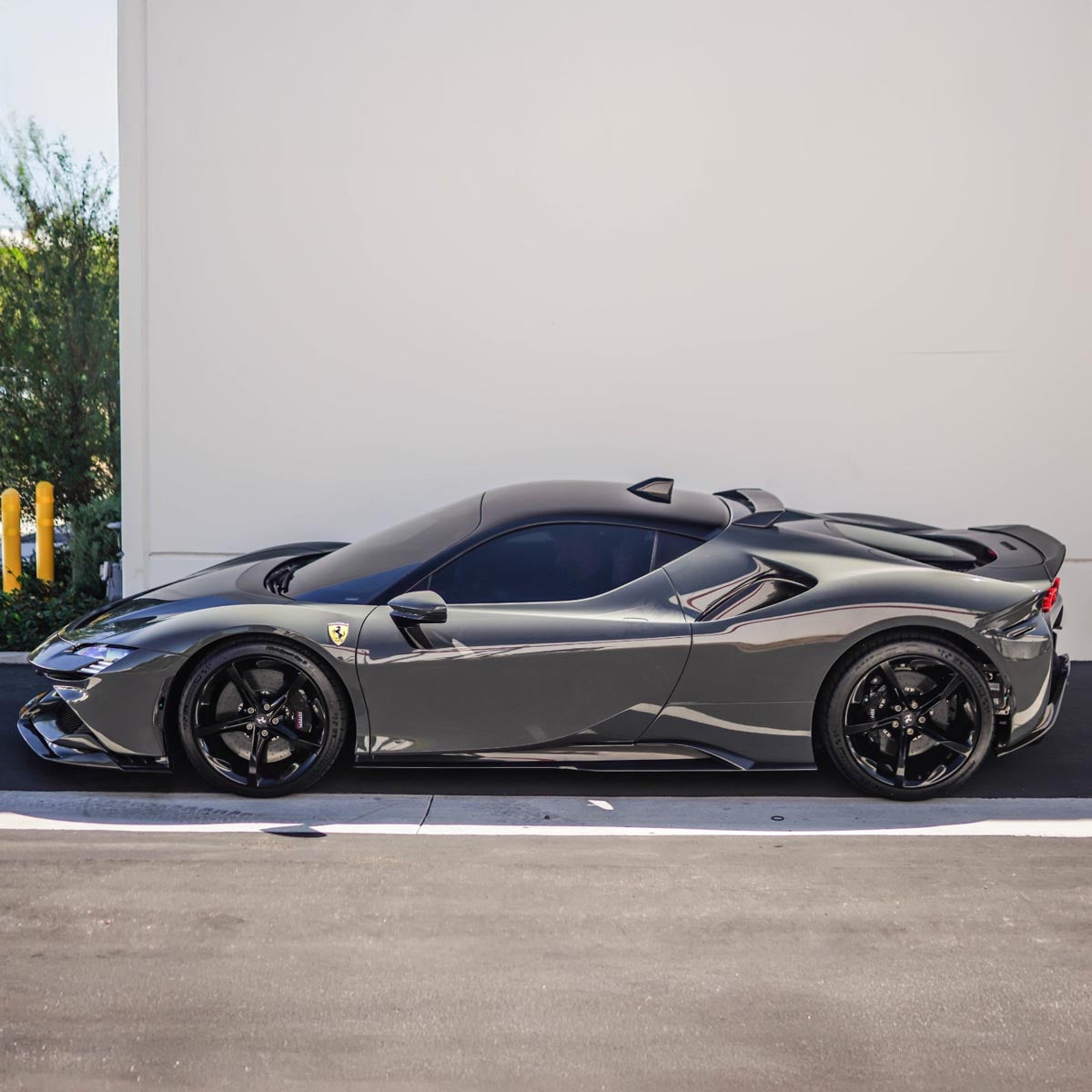 1016 Industries Ferrari SF90 Roof Spoiler