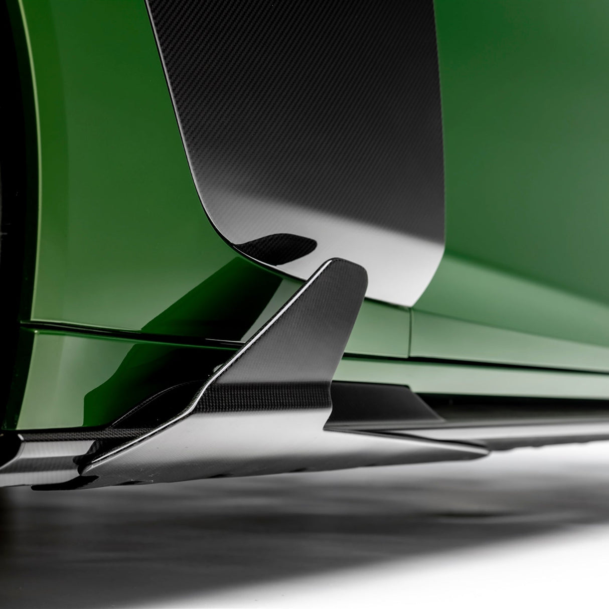 VF Engineering LMS Carbon Fiber Side Blades - 2016+ Audi R8