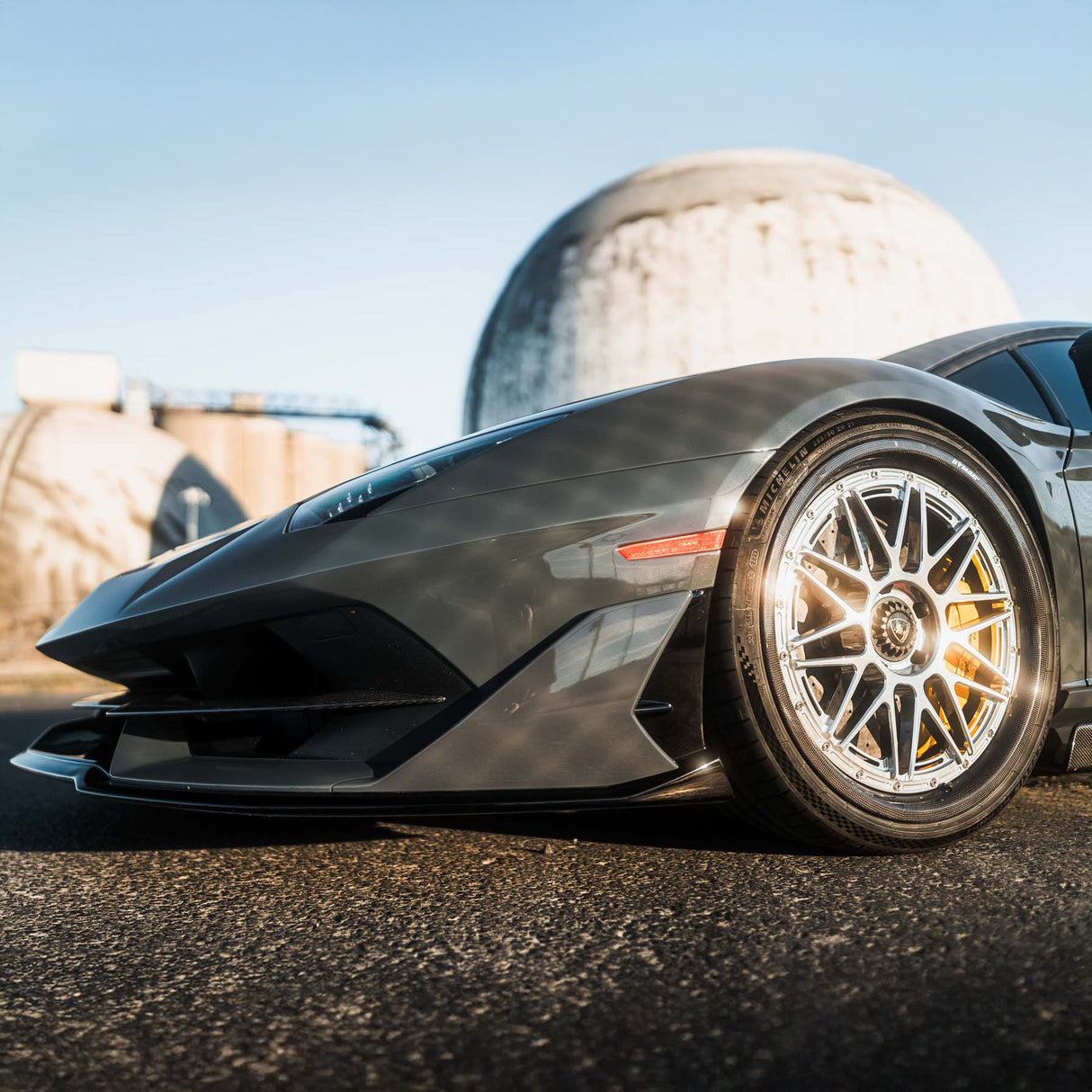 MV Forged MV10-R DYMAG Collection Carbon Wheel