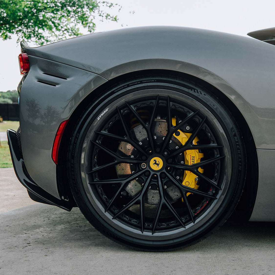 MV Forged SL-200 DYMAG Collection Carbon Wheel