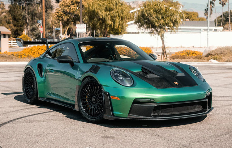 Porsche 992 GT3 RS: Ditch Stock Plastics for Carbon Fiber