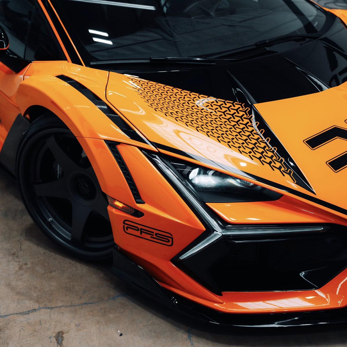1016 Industries Lamborghini Revuelto Vented Front Fenders