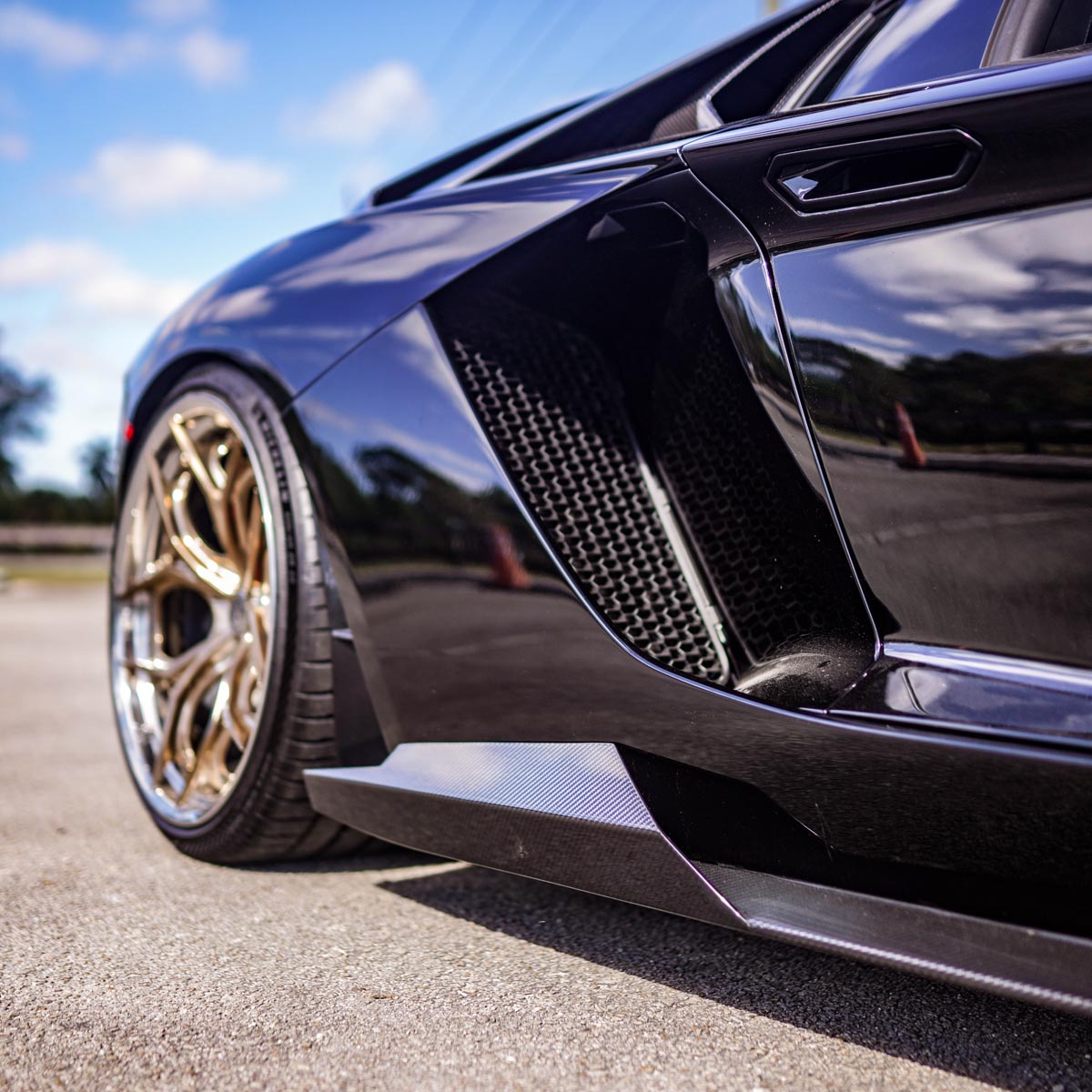 1016 Industries Lamborghini Aventador S LP740 Side Skirts