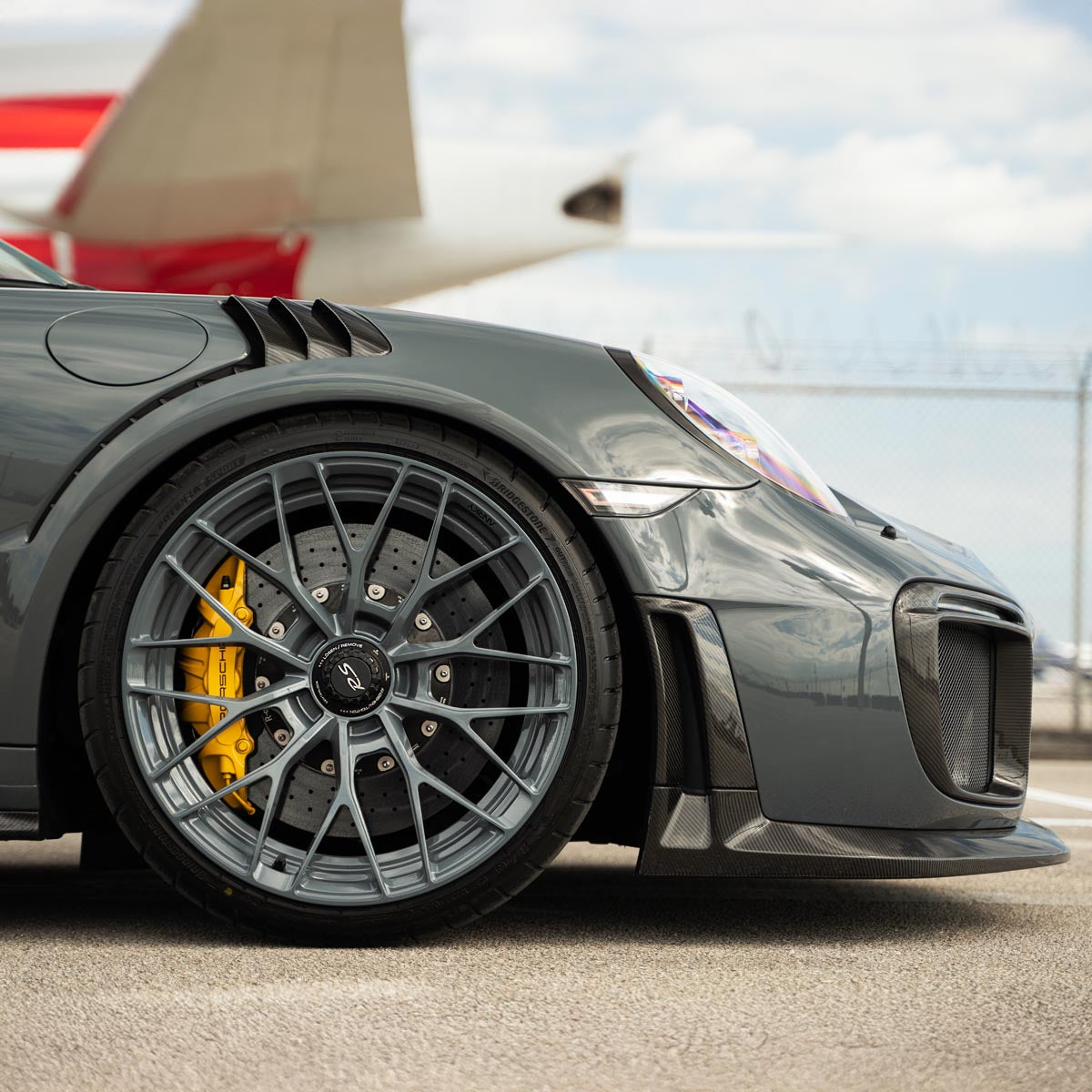 1016 Industries Porsche 991.2 GT2RS Front Aero Lip