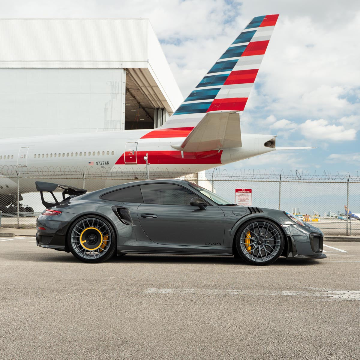 1016 Industries Porsche 991.2 GT2RS Complete Carbon Aero Kit