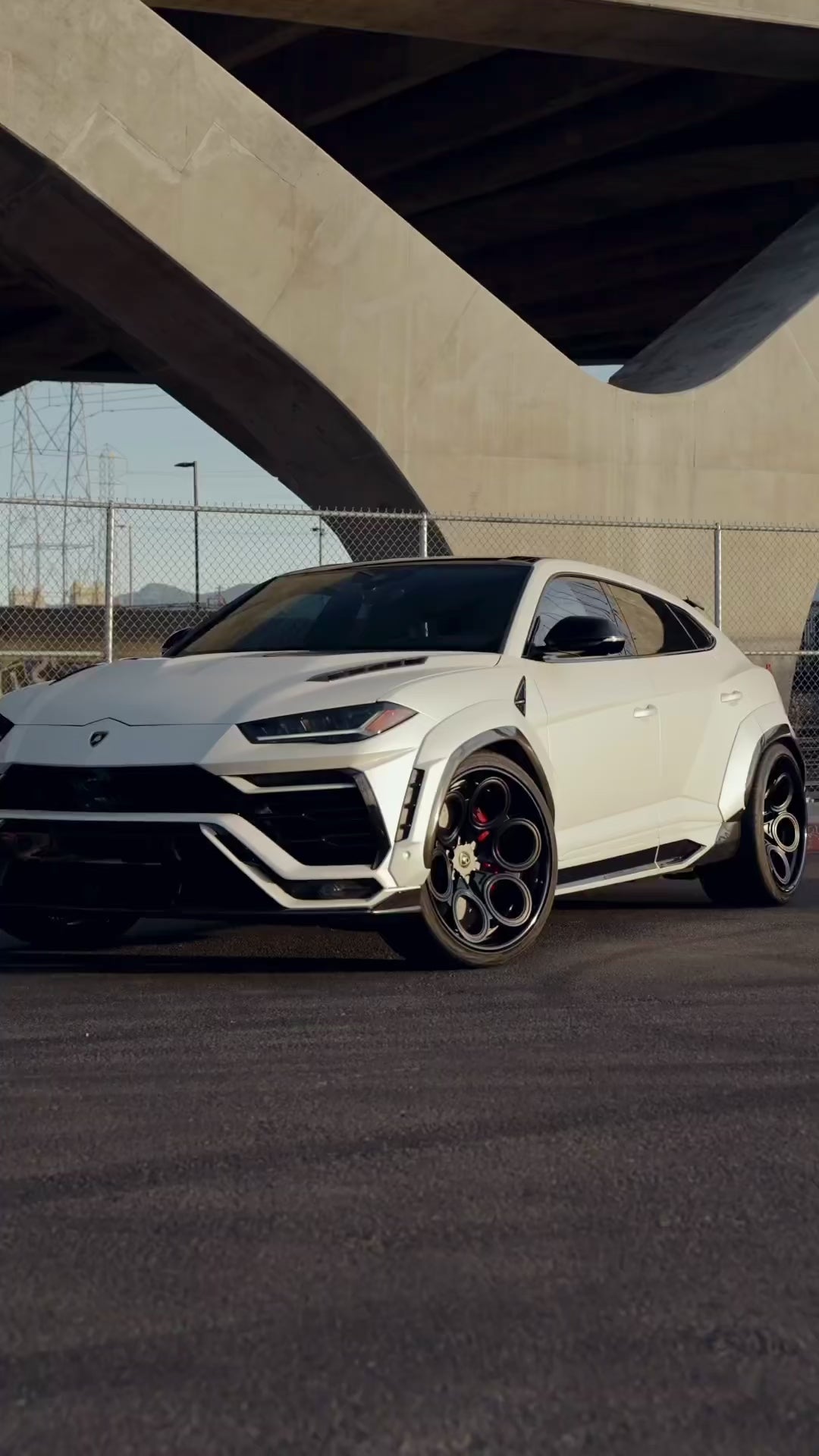 1016 Industries Lamborghini Urus S Complete Carbon Aero Kit